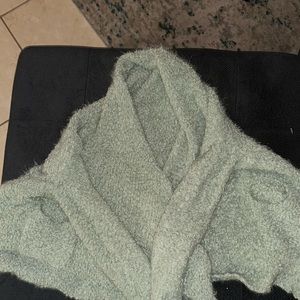 Fluffy Light Blue Shaw